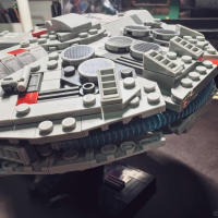 Bloques De Construcción Millennium Falcon Space Wars: Nueva Esperanza Modelo Estelar Buildable Aniversario 25º Para Decoración Del Hogar 921 Piezas - details 4