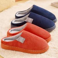 Zapatillas de casa de fondo suave y grueso para hombre y mujer, pantuflas de felpa para el hogar, zapatillas térmicas antideslizantes para interiores, Invierno - details 3