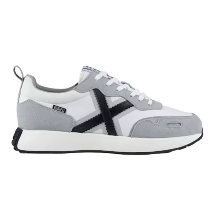 Shoes Sneakers Hombre marca Munich modelo Xemine 79 para hombre en color blanco - 1