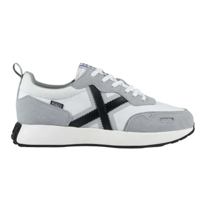 Shoes Sneakers Hombre marca Munich modelo Xemine 79 para hombre en color blanco - 1