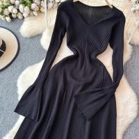 Vestido Largo Elegante Para Mujer Con Mangas Flared Y Volantes Cuello V Solido Bodycon Para Fiesta Y Oficina Polyester Mid-Calf - details 28