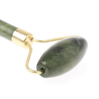 Juego De Masajeador De Rodillo De Jade Natural Y Tablero De Guasha Para SPA Herramienta De Masaje Facial Set De Cuidado De La Piel Del Rostro - details 6