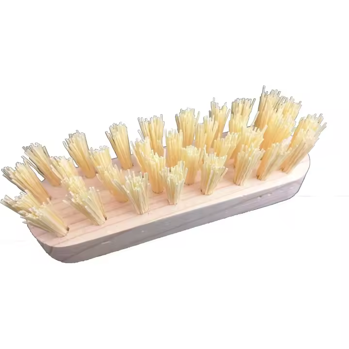C.A - Cepillo de Cerdas con Raíces Duras | Limpieza de Suelos, Terrazas, Baños, Cocinas y Jardines | Fabricado en Madera Sin Mango | Barredora Manual Resistente - 1