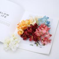 5PCs 3 Hermosas Hojas De Algodón Artificial Hydrangea Para Decoración De Boda Y Jardín Accesorios Para Arreglo Floral Silken - details 1