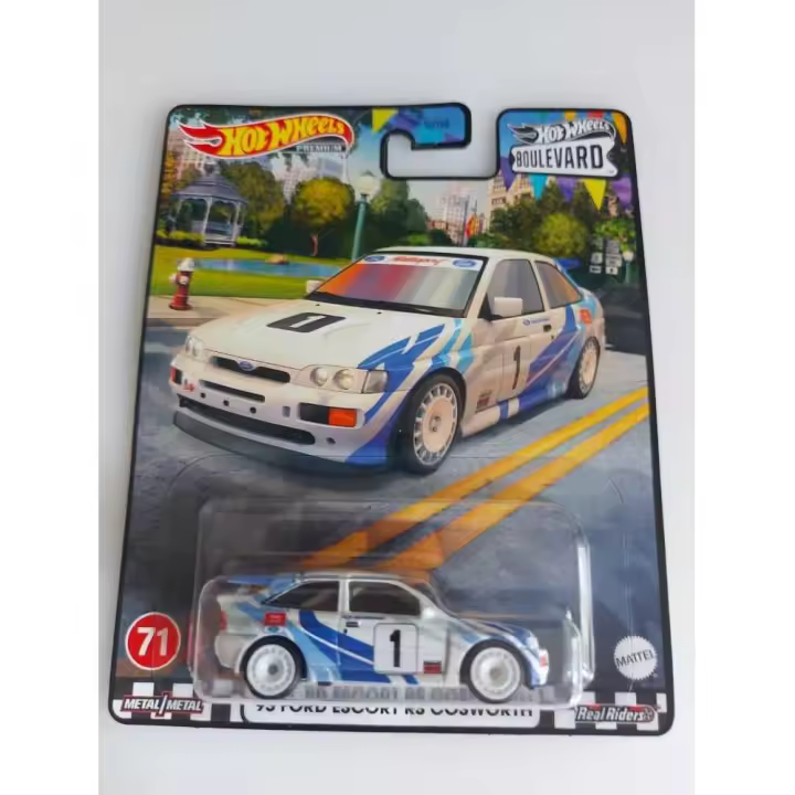 Hot Wheels Premium Boulevard '93 Ford Escort RS Cosworth 71 - 1