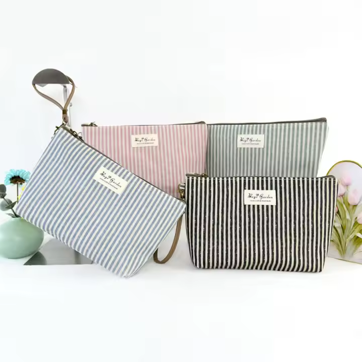 Bagsgarden- Neceser Grande Impermeable Rayas - Bolsa de Viaje de Gran Tamaño para Artículos de Aseo - 1