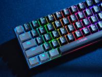 Trust GXT 867 Acira - Teclado mecánico gaming ultracompacto del 60% con iluminación RGB completa, switches mecánicos Outemu rojos, teclas programables y diseño ideal para maximizar espacio en setups gaming, compatible con PC, portátiles y consolas - details 1