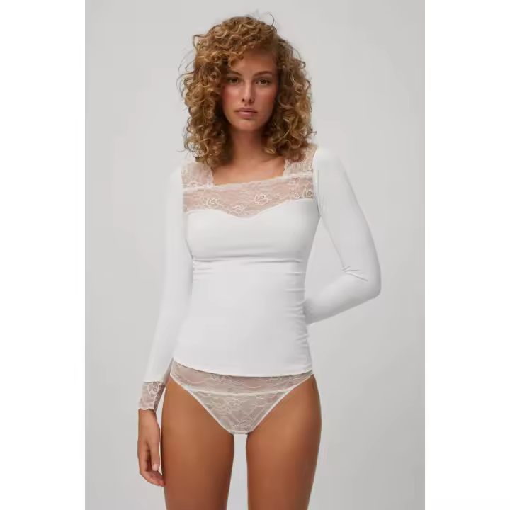 Camiseta Térmica Mujer Ysabel Mora 70005 Panacotta: Manga Larga, Cuello de Fantasía y Detalles en Blonda. - 1