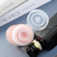 Paquete de 4 botellas de viaje de silicona a prueba de fugas aprobado por la TSA (90mL) para champús, lociones y artículos de tocador, sin BPA certificado por la FDA - details 0