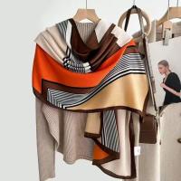 Bufanda De Geometría Vibrante Y Con Contraste - Suave Transpirable Impermeable Y De Protección Solar Viaje Amigable - Perfecto Para Primavera Y Verano Para Mujer - details 3