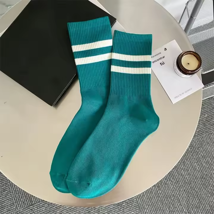 Calcetines De Mujer Estilo Preppy Japonés Moda Otoño Nuevos Calcetines Deportivos De Color Caramelo Con Rayas Casual Para Niñas - 1