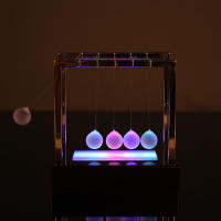 Juguete Educativo De Escritorio Newton's Cradle Regalo Para El Desarrollo Temprano Con Bolas De Metal Y Plástico Estilo Moderno - details 1
