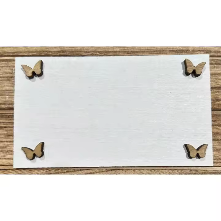 Caja de Madera Personalizada con Placa de Madera y Siluetas - 1