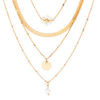 Collar De Encanto Con Flor De Tela Multicapa Lacteo Para Mujer Cadena De Serpiente Imitación Perla Joyería De Fiesta Para Dama - details 6