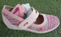 My Soft Zapato tipo mercdes con cuña y ajustable con velcro,de tejido elastico para mayor comodidad y con plantilla extraible - details 1
