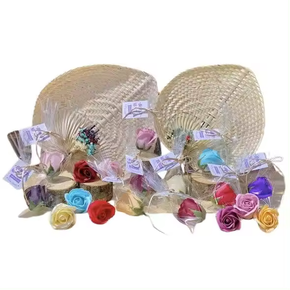 Lote de 20 Rosas de jabón perfumadas en bolsa de regalo con tarjeta de mensaje agradecimiento y lazo color champan - regalos para invitados de bodas comuniones bautizos aniversarios regalos originales - 1