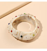 Pulsera De Cuff Retro Clásica Para Mujer Joyería De Moda Con Cristales Y Geometría Irregular Pulsera De Charms Para Damas Tendencia Nueva - details 5