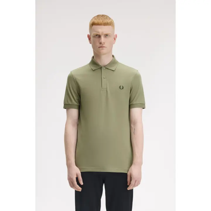 FRED PERRY - Polo original modelo M6000 color menta oliva de Fred Perry - 1