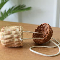 Cesta De Hongo Tejida De Rotura Bohemia Portátil Para Almacenamiento De Juguetes Y Artículos Variados Organizador De Picnic Al Aire Libre Y Vacaciones Material De Paja Ecológico - details 5