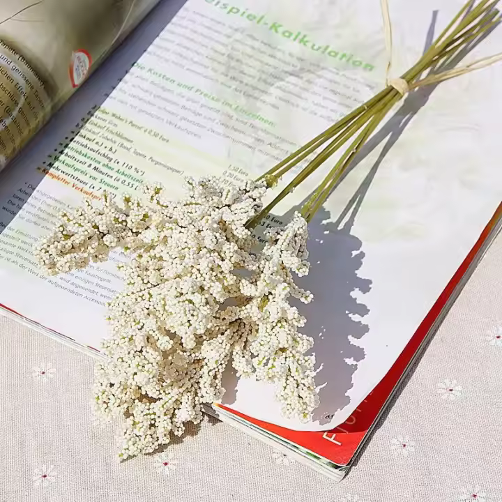 6 Piezas De Lavanda Artificial PE Decoración De Pared Para Hogar Y Vajillas Manual DIY Flores Silken Para Fiesta De Aniversario Bodas Y Más - 1