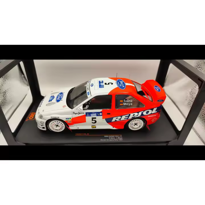 FORD ESCORT WRC N.5 AKROPOLIS RALLY 1997 C.SAINZ-L.MOYA 1:18 IXO - 1