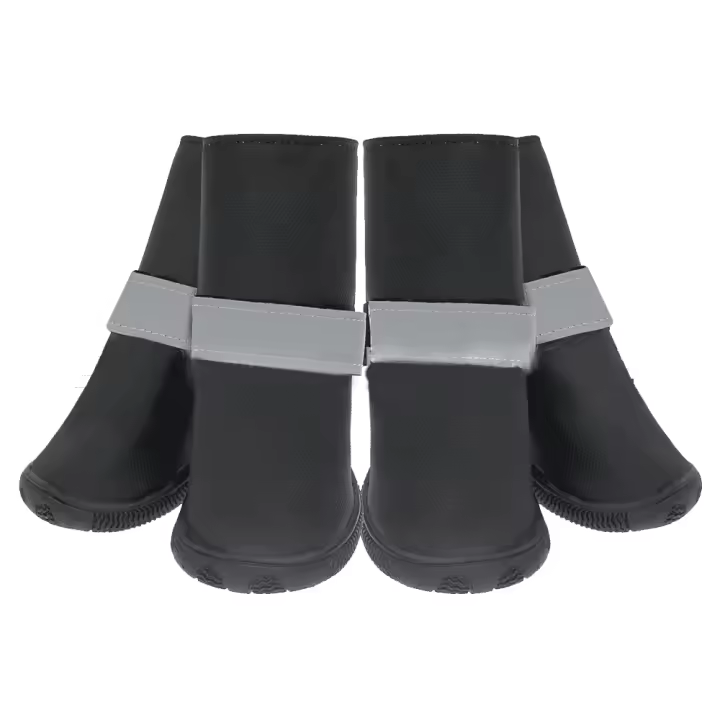 Botas impermeables con tiras reflectantes de cuero para perro, zapatos de nieve de invierno, suela de goma elegante con propiedades antideslizantes - 1