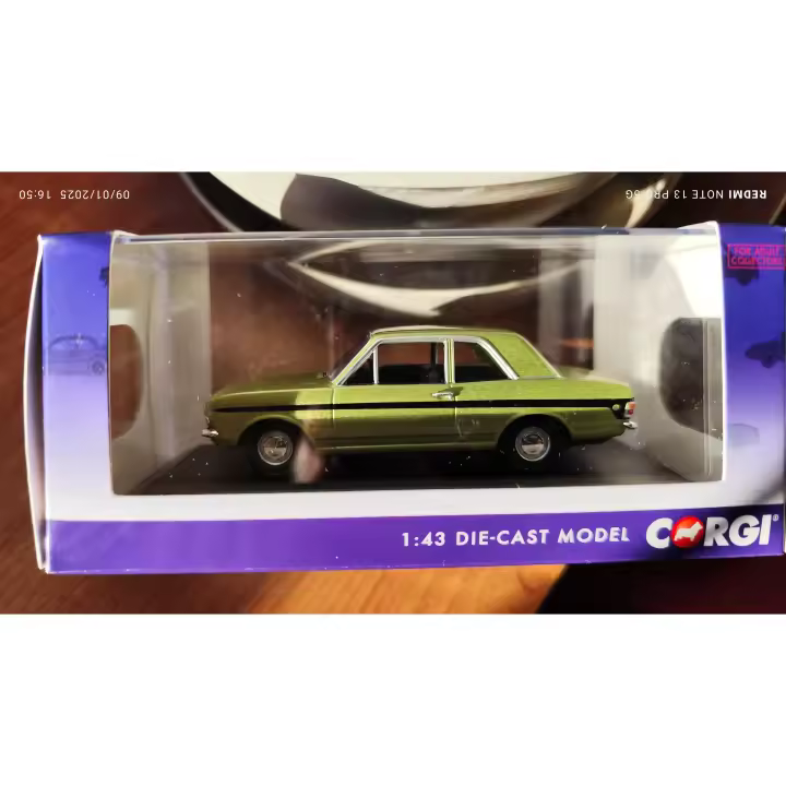 FORD CORTINA MK2 LOTUS GREEN 1:43 CORGI VANGUARDS - 1