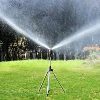 Riega 360 Grados Con Trípode Magnum Set De Riego Automático Para Jardín Y Paisajismo Herramienta De Riego Metálica - details 0