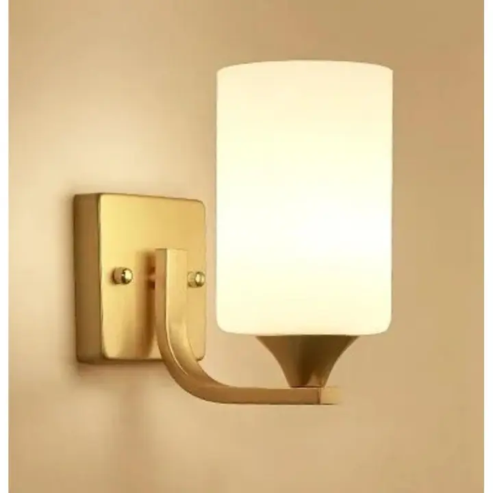 APLIQUE DE PARED DORADO - 1