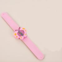 Juego De Reloj Y Joyería Para Niñas Con Patrón De Caballo Arcoíris Collar Aretes Anillo Pulsera Regalos Para Niñas Y Niños - details 9