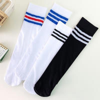 4-Pack Medias Hasta La Rodilla Para Mujer Textura Ribbed Estilo Elegante Soporte De Pierna Y Calf Media Color Negro Y Blanco - details 3