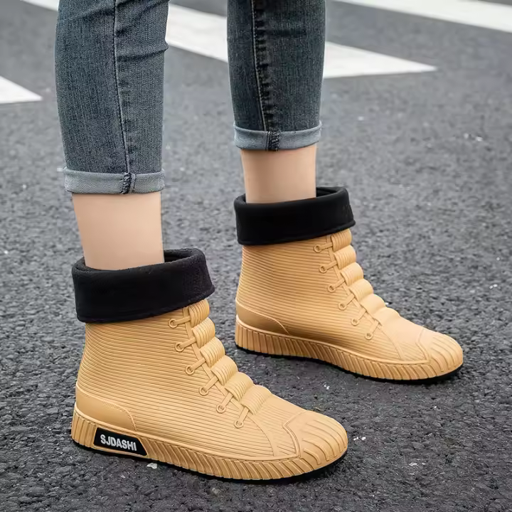 Botas De Lluvia Para Hombre Cuatro Estaciones Media Calf Altura Material Superior PVC Antideslizante E Impermeables Para Pesca Aire Libre Y Cocina - 1