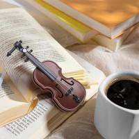 Llavero De Cuero Creativo Con Violín Y Cello Para Amantes De La Música Llavero De Instrumentos Musicales Miniatura Colgante De Violín Europeo - details 4