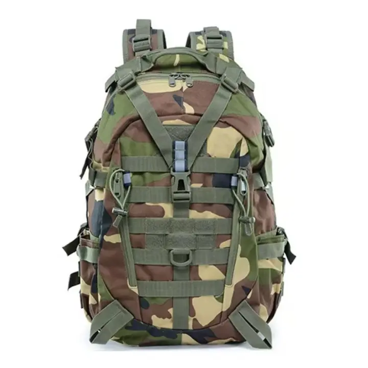 Mochila táctica Cruce 30 Litros-Unisex-Multifuncional, Impermeable y con Sistema de Muelles EDC. Ideal para Viajes y Actividades en Aire Libre Como - 1