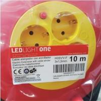 Led Light One Regleta de 4 Tomas + 2 Puertos USB. Negro. Cable 1.5 Metros 3x1,5mm H05VV-F - details 2