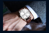 Reloj De Negocios Lujo Para Hombre OLEVS Con Correa De Cuero Resistente Al Agua Y a La Choque Movimiento Cuarzo Display Numeral Romano Estilo Casual - details 9