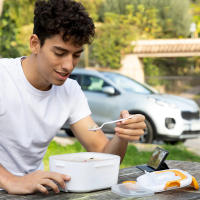 Tartera para coche 12V | Calienta tu Comida y la Mantiene Caliente | Se conecta al encendedor del coche | Tartera fácil de usar | Capacidad 1,5 L | Asa de transporte plegable, fácil limpieza | 24,6 x 17,4 x 11,8 cm | Marca RevolutionLine - details 0