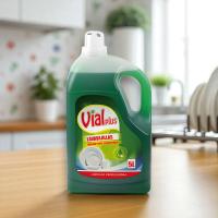 VialPlus Lavavajillas 5 Litros + Regalo Esponja Videla  – Máximo Poder Concentrado con Fórmula Desengrasante Profunda, Fragancia Cítrica y Acción Antibacterias - details 2