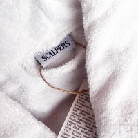Scalpers Home Albornoz de Algodón 100% - 360GSM Gris con Ribetes Azules - Elegante y Sofisticado - details 12