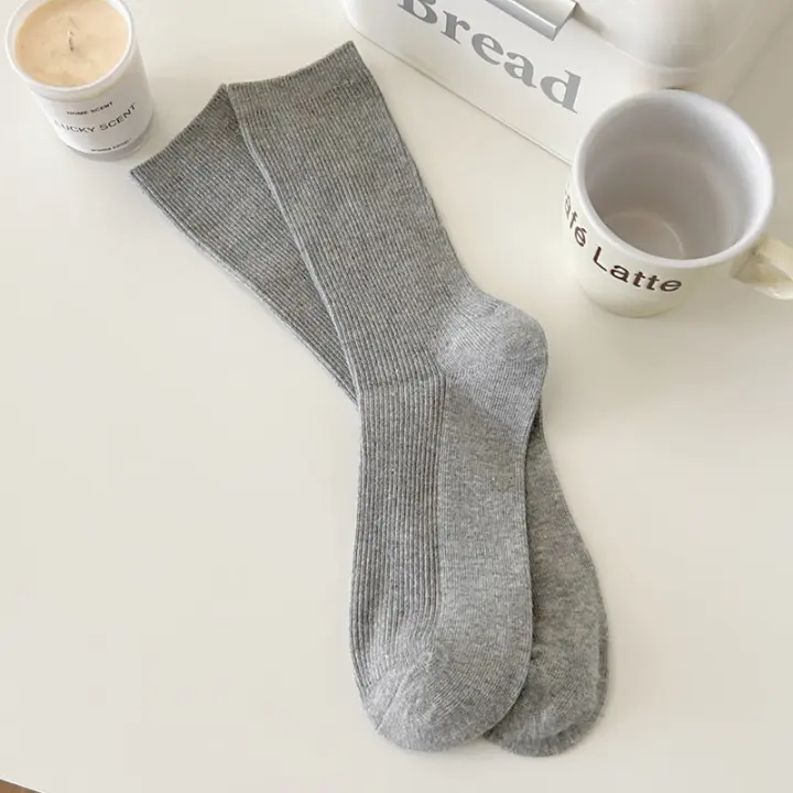 Calcetines Para Mujer Color Sólido Otoño Calcetines Algodón Transpirables Absorbentes De Sudor Retro Para Niñas Calcetines De Pierna Alta Estilo Casual - 1
