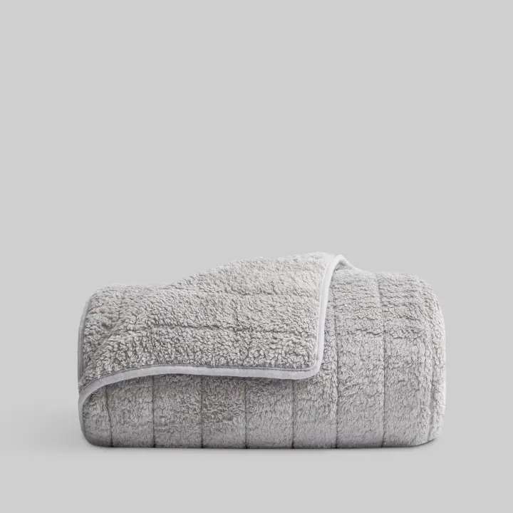 Manta Mouton Gris LlarTextil - Calidez + Ligereza - 1