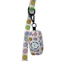 Porta Bolsas para bolsas de excremento de mascotas. Con apertura de goma para sacar las bolsas una a una y cremallera trasera para introducir el recambio. Incluye un recambio de bolsas de regalo. Marca Lila Dogs - details 0