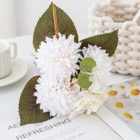 Bouquet De Flores Artificiales 6 Ramas Crisantemo Y Eucalipto Hojas De Hidranegra Para Decoración De Hogar Y Bodas - details 3