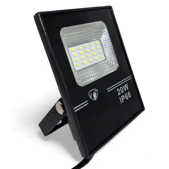 Proyector LED 20W Negro Impermeable IP66 Iluminación Exterior Potente y Duradero Luz Fría - 1