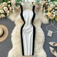 Vestido Mini De Verano Para Mujer Con Letras Y Estampado De Encaje Sin Mangas Cuello En V Bodycon Casual De Poliéster - details 2