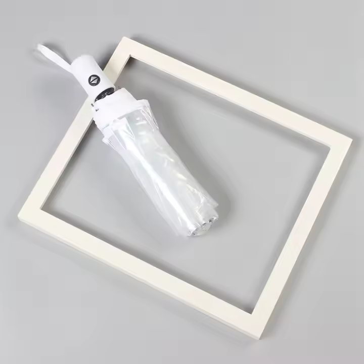 Paraguas plegable a prueba de viento para hombres y mujeres, apertura y cierre automático, compacto y resistente, paraguas plegable transparente, paraguas transparente de tres pliegues totalmente automático - 1
