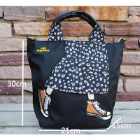 Mochila De Hombro Casual De Nylon Impermeable Con Aplicaciones De Bordado De Dibujos Animados Bolsa De Mano Con Correa Ajustable Y Desmontable Para Mujeres Estilo De Moda - details 1