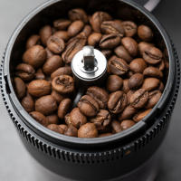 Molino De Tostador De Café Eléctrico Portátil USB Tipo-C Mini Molino De Semillas Para Espresso Y Especias Capacidad De Almacenamiento De Granos 25g - details 4