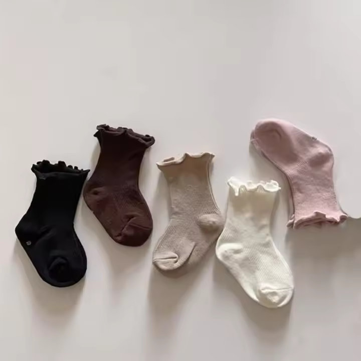 5 Pares De Calcetines Infantiles Coreanos Con Estilo Flare En Algodón Sólidos Para Niñas Calcetines Cortos En Tubo Para Niños - 1