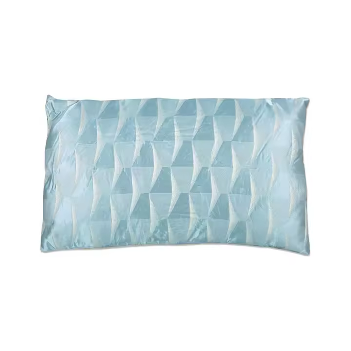Cojin 53*33 azul geometrico con relleno 380 gr amalie  Material: Poliester Medidas (Ancho*Alto*Fondo): 53*33*8Presume de casa - 1
